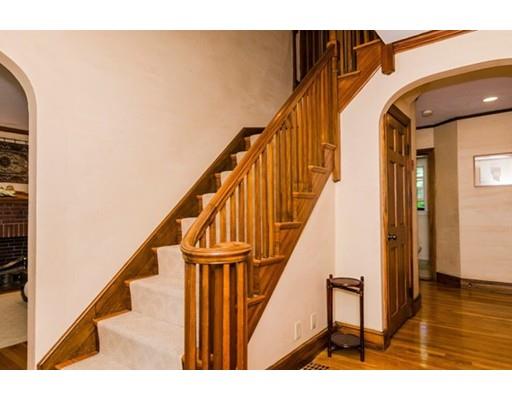 25 Clark, Brookline, MA 02445 photo 3
