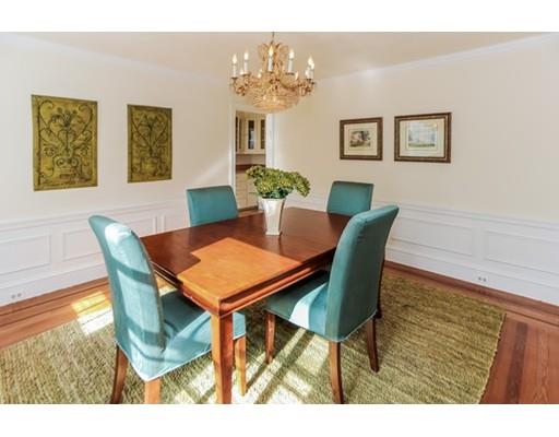 34 Willow Cres, Brookline, MA 02445 photo 12