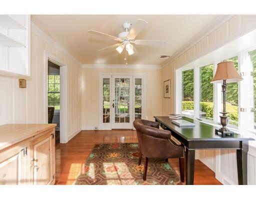 34 Willow Cres, Brookline, MA 02445 photo 10
