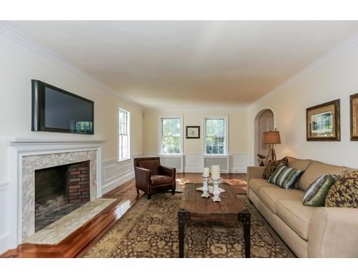 34 Willow Cres, Brookline, MA 02445 photo 7