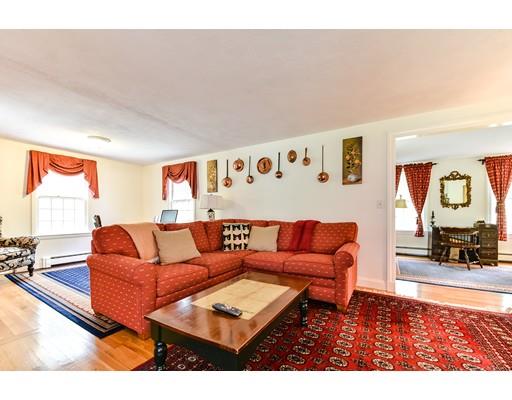 90 Centre St, Dover, MA 02030 photo 11