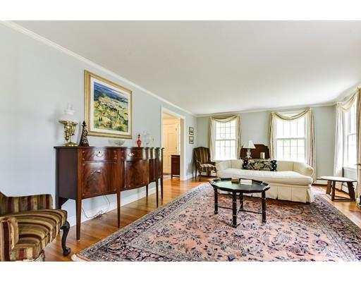 90 Centre St, Dover, MA 02030 photo 5