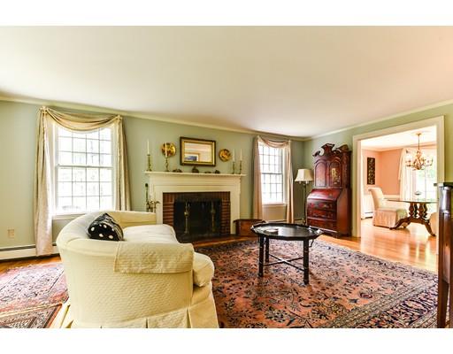 90 Centre St, Dover, MA 02030 photo 3