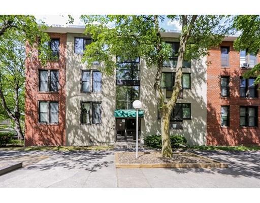 6 Juniper St #14, Brookline, MA 02445 photo 1
