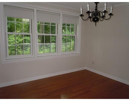 103 Atwater Rd, Springfield, MA 01107 photo 11