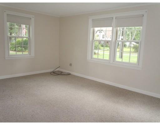103 Atwater Rd, Springfield, MA 01107 photo 10