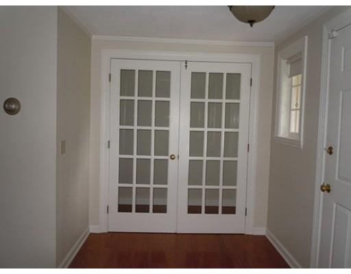 103 Atwater Rd, Springfield, MA 01107 photo 4