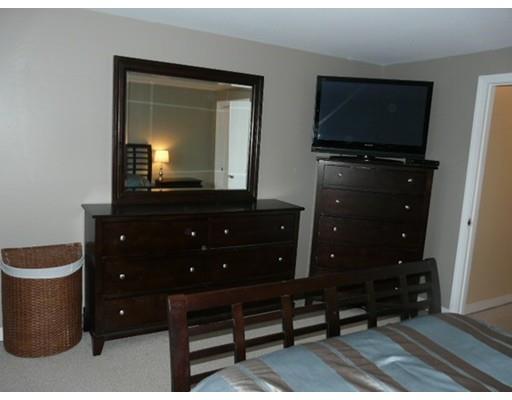 100 Roper #E, Lowell, MA 01852 photo 13