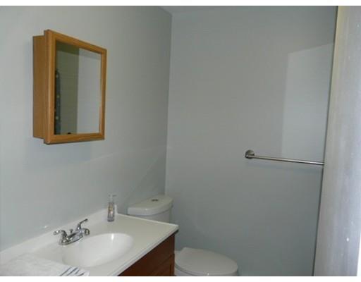 100 Roper #E, Lowell, MA 01852 photo 17