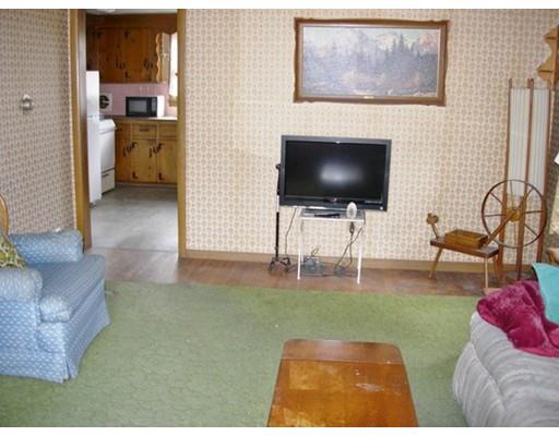 212 Prentice St, Springfield, MA 01104 photo 9