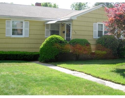 212 Prentice St, Springfield, MA 01104 photo 3