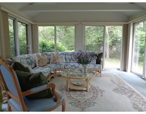 9 Robin Rd, Sharon, MA 02067 photo 10