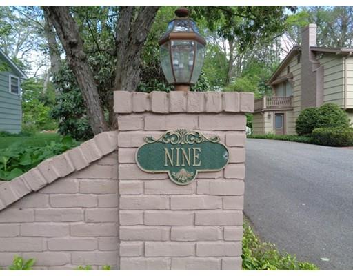 9 Robin Rd, Sharon, MA 02067 photo 2