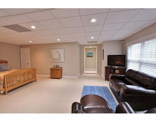 25 Hull Ln, Cotuit, MA 02635 photo 29