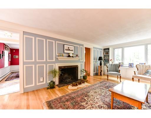 34 Crest Dr, Dover, MA 02030 photo 2