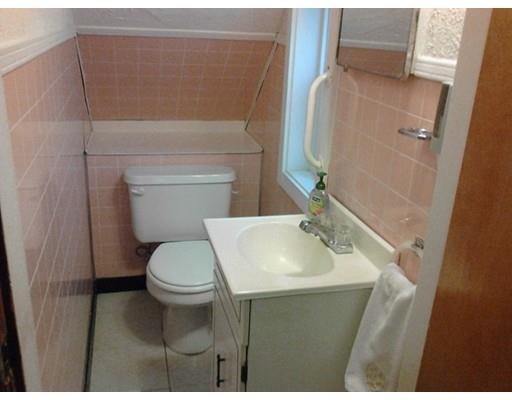 237 Springvale Ave, Everett, MA 02149 photo 10