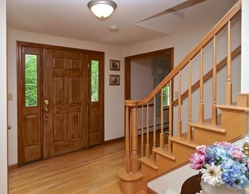 23 Plumbley Rd, Upton, MA 01568 photo 3