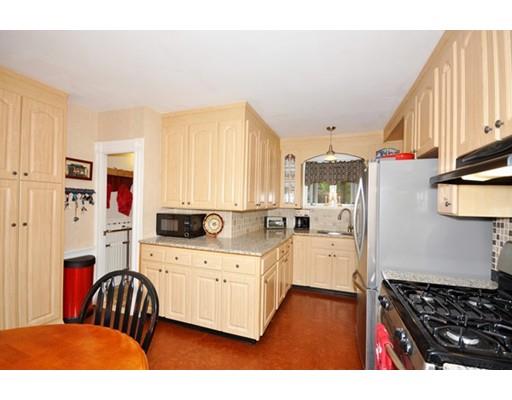 19 Concord St, Maynard, MA 01754 photo 9