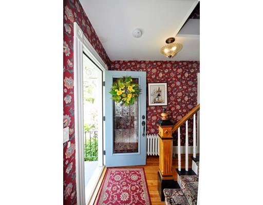 19 Concord St, Maynard, MA 01754 photo 3