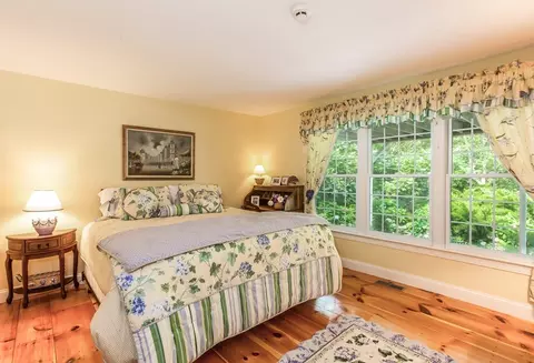 24 Carleton Dr E, Sandwich, MA 02537 photo 17