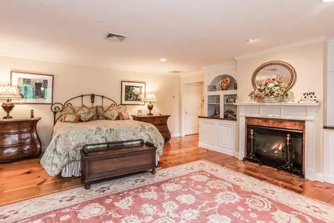 24 Carleton Dr E, Sandwich, MA 02537 photo 13