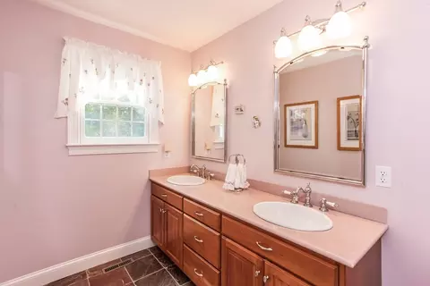 24 Carleton Dr E, Sandwich, MA 02537 photo 18