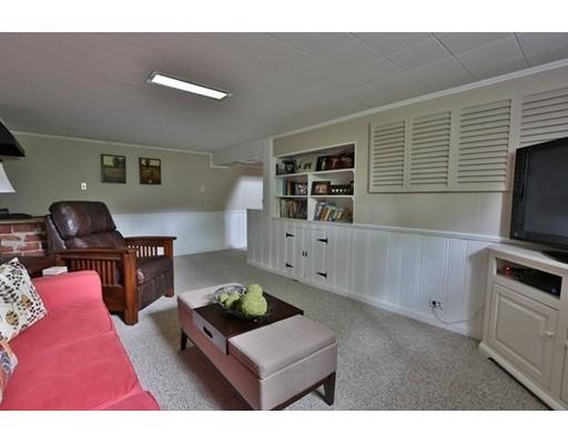 272 High St, Reading, MA 01867 photo 15