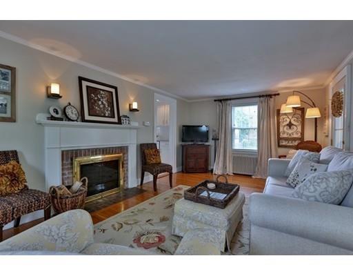 272 High St, Reading, MA 01867 photo 4