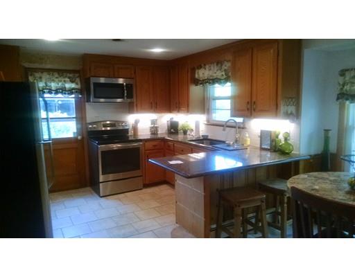 44 Old Post Rd, Walpole, MA 02081 photo 3