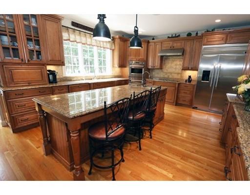 42 Tudor Rd, Needham, MA 02492 photo 2