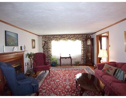 103 Ridgewood Rd, Milton, MA 02186 photo 10