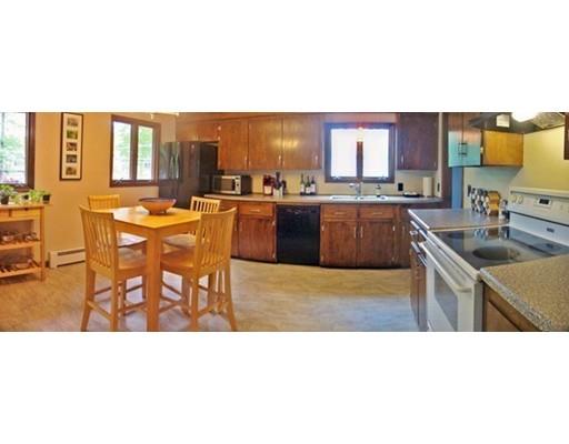 36 Black Point Rd, Webster, MA 01570 photo 9