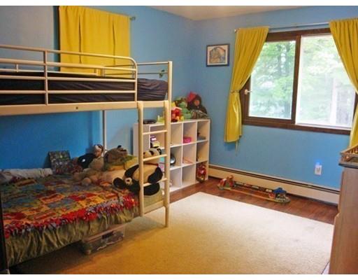 36 Black Point Rd, Webster, MA 01570 photo 17
