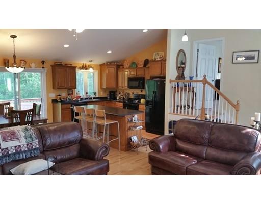 22 Forest Rd, Salisbury, MA 01952 photo 5