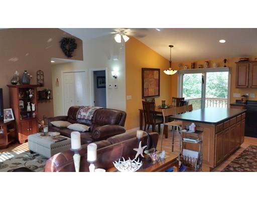 22 Forest Rd, Salisbury, MA 01952 photo 6