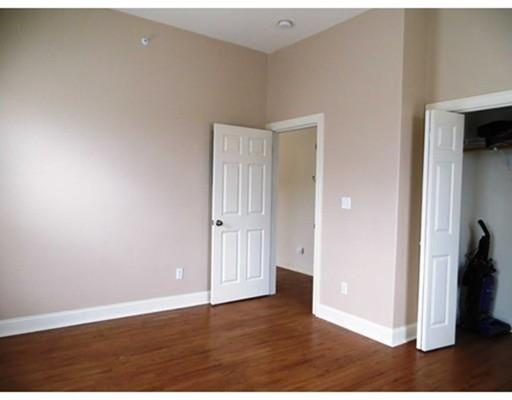 313 Durfee St #1N, Fall River, MA 02720 photo 12
