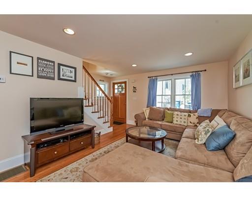 2 Franklin Ct, Brookline, MA 02445 photo 7