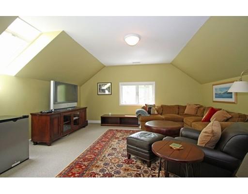 4 Indian Spring Rd, Natick, MA 01760 photo 14
