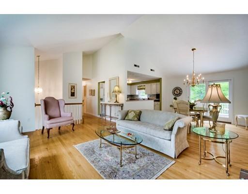 45 Durant Ave, Maynard, MA 01754 photo 3