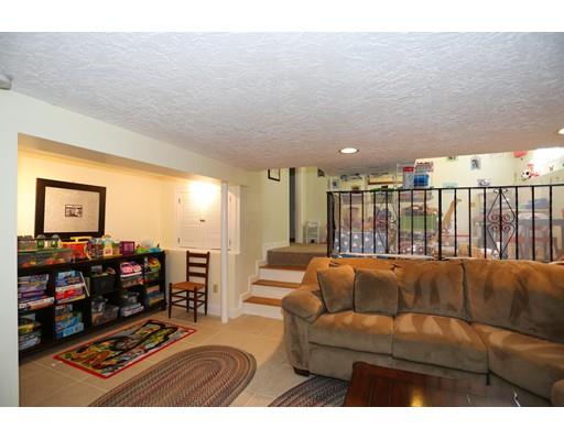 19 Enslin Rd, Needham, MA 02492 photo 24