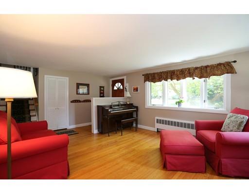 19 Enslin Rd, Needham, MA 02492 photo 6