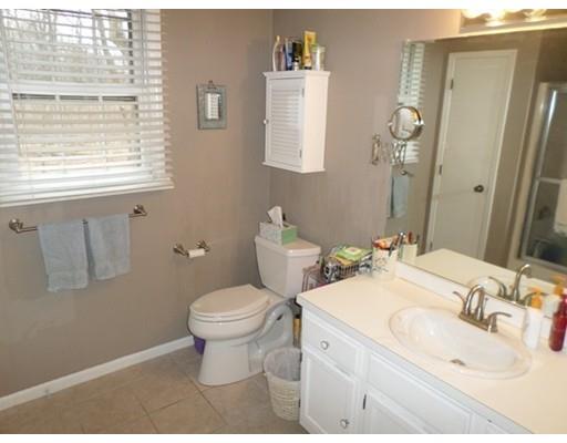 5 Arnold Rd, Framingham, MA 01701 photo 12