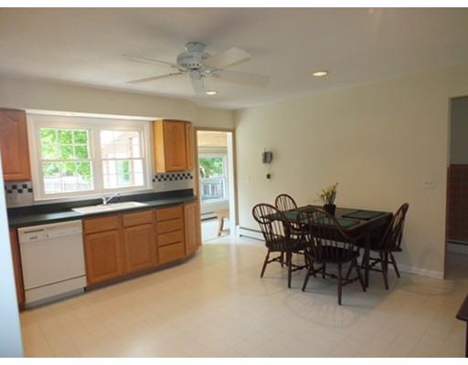 162 Arcade St, Chicopee, MA 01020 photo 8