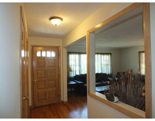 162 Arcade St, Chicopee, MA 01020 photo 3