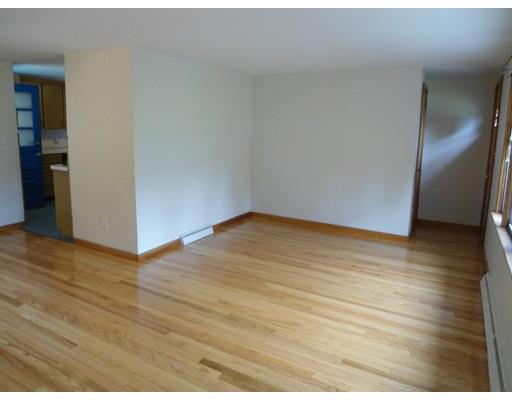 10 Normandy Ave, Webster, MA 01570 photo 8
