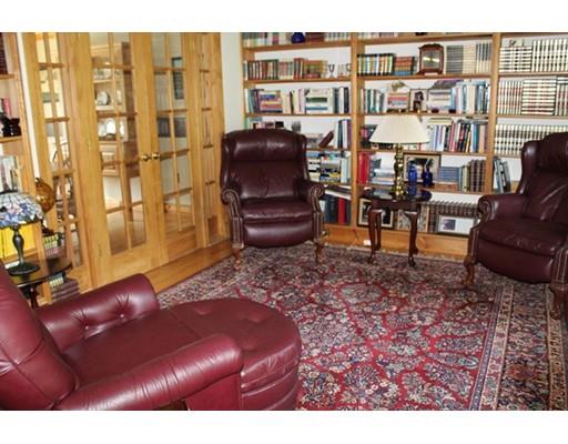 2 Fiske Ave, Upton, MA 01568 photo 9
