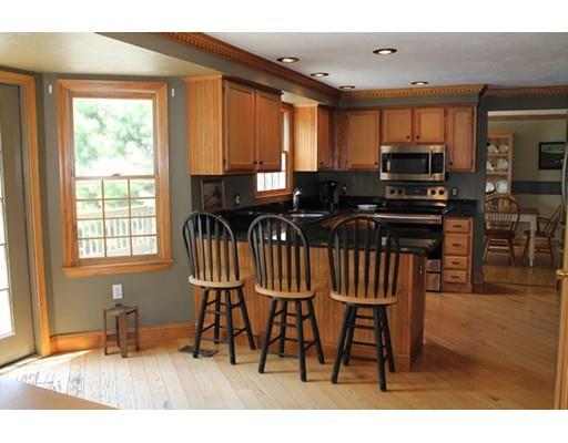 2 Fiske Ave, Upton, MA 01568 photo 4