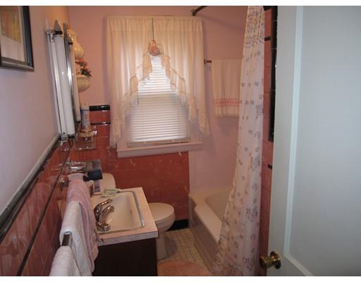 28 9th Ave, Chicopee, MA 01020 photo 8