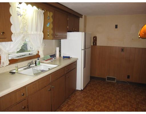 28 9th Ave, Chicopee, MA 01020 photo 5