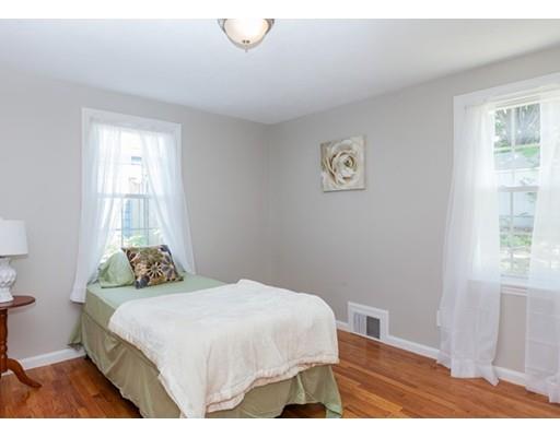 45 Hartwick St, Springfield, MA 01108 photo 15